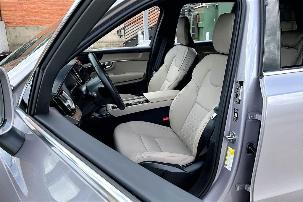 2026 Volvo XC90 B6 Plus 7-Seater