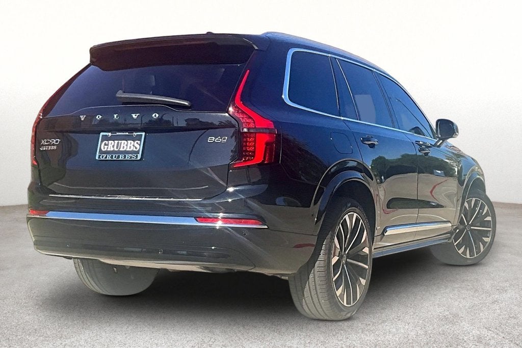 2026 Volvo XC90 B6 Plus 7-Seater