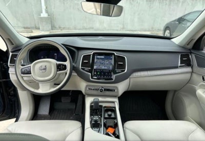 2025 Volvo XC90 B6 Plus 7-Seater
