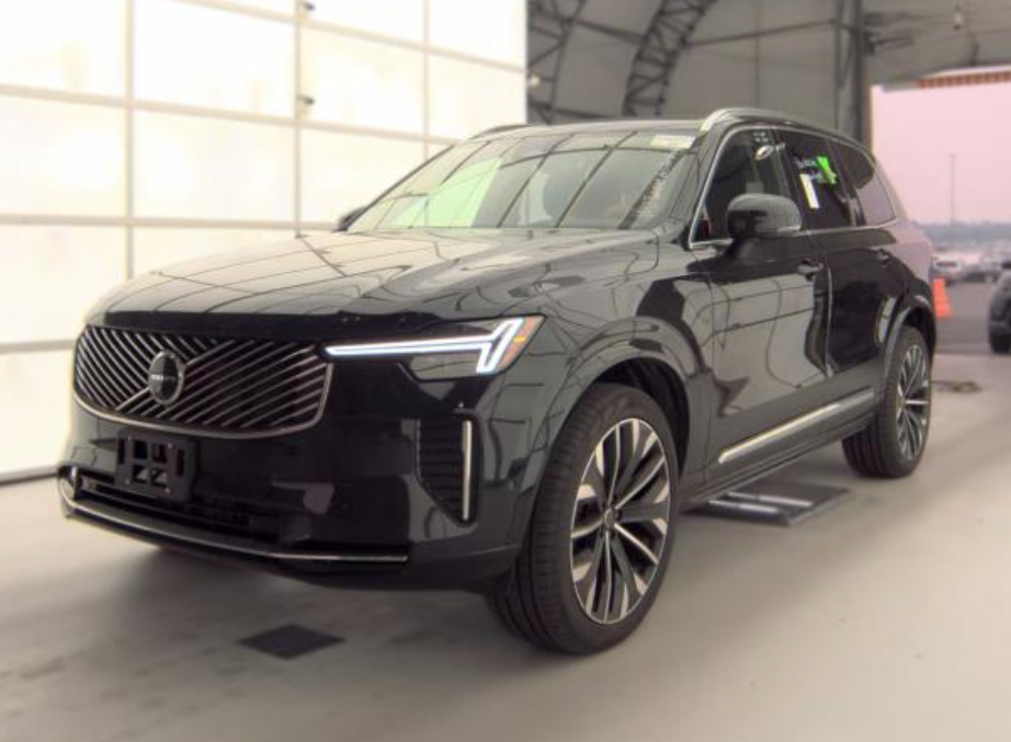 2026 Volvo XC90 B6 Plus 7-Seater