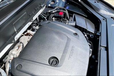 2024 Volvo XC90 B6 Plus Bright Theme