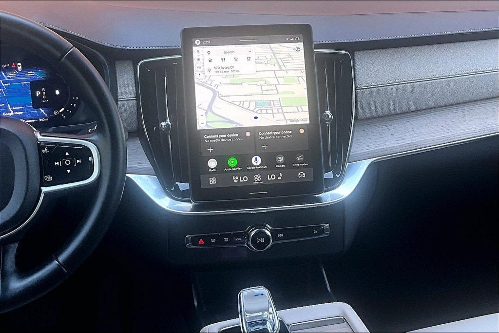 2026 Volvo XC90 B6 Plus 7-Seater