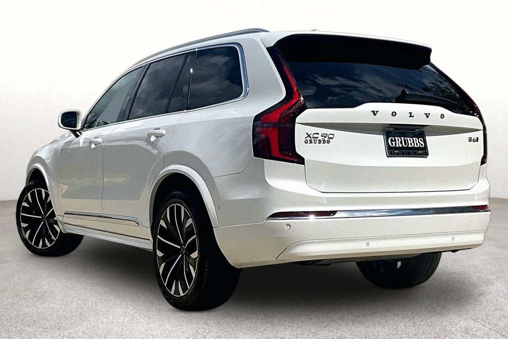 2026 Volvo XC90 B6 Plus 7-Seater