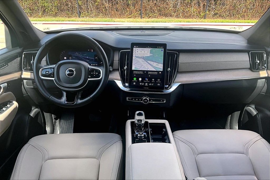 2026 Volvo XC90 B6 Plus 7-Seater