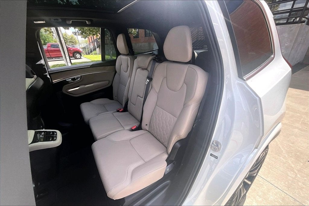 2026 Volvo XC90 B6 Plus 7-Seater