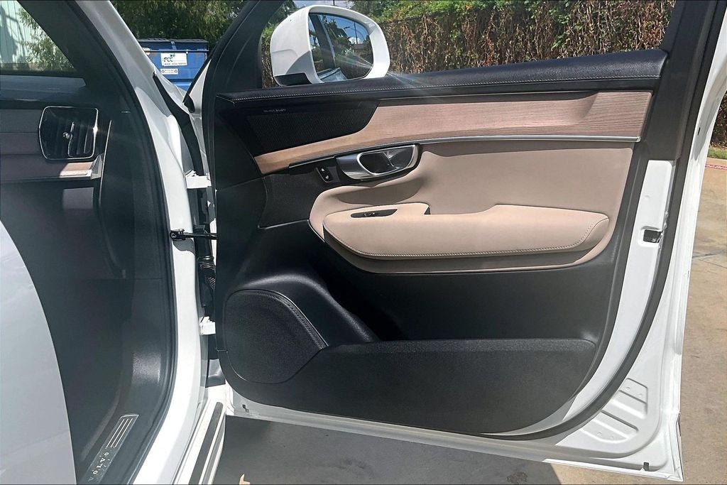 2026 Volvo XC90 B6 Plus 7-Seater