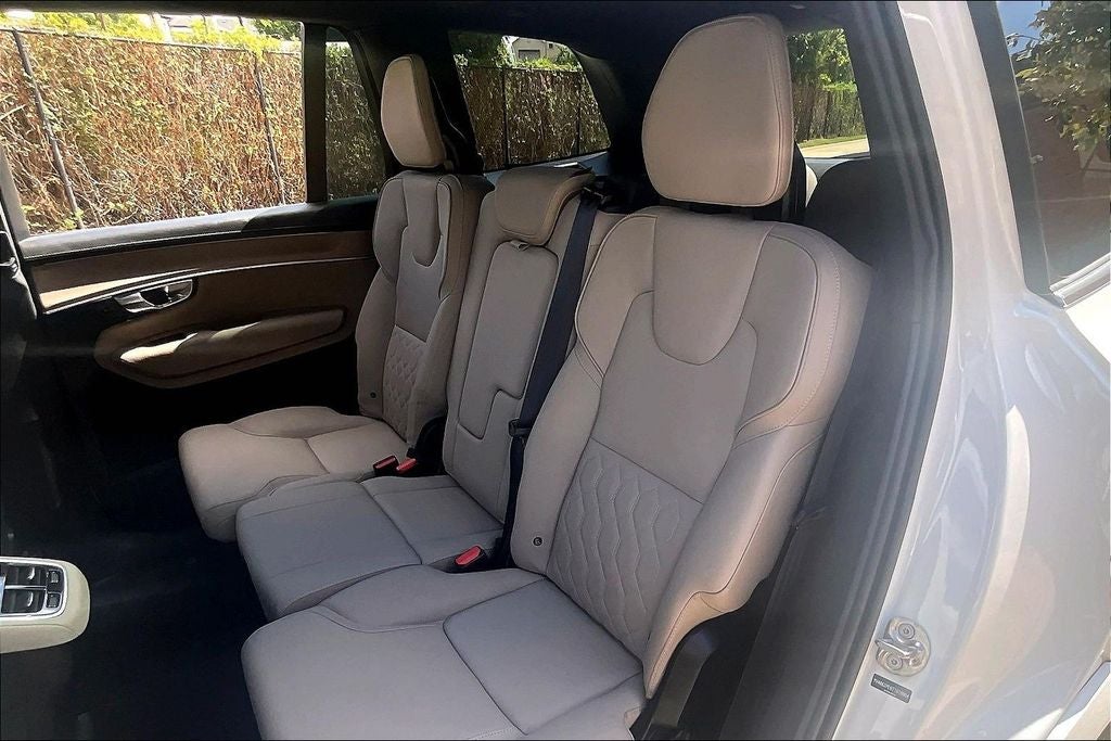 2026 Volvo XC90 B6 Plus 7-Seater