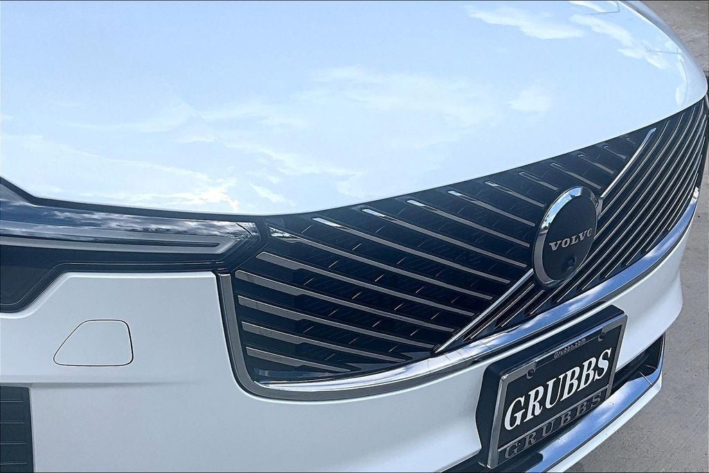 2026 Volvo XC90 B6 Plus 7-Seater
