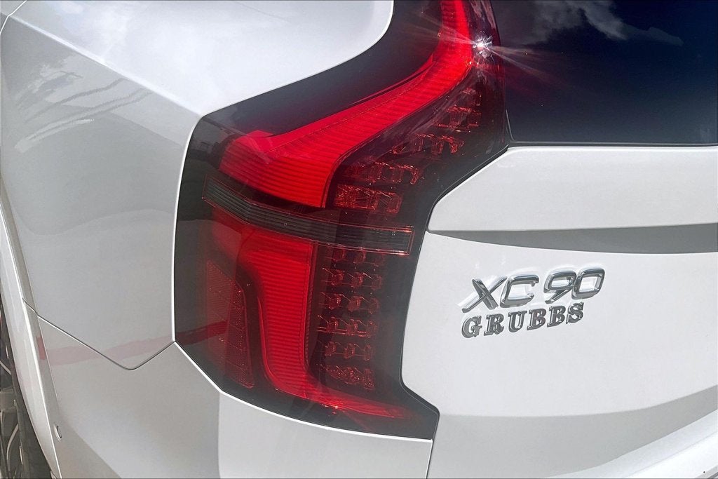 2026 Volvo XC90 B6 Plus 7-Seater
