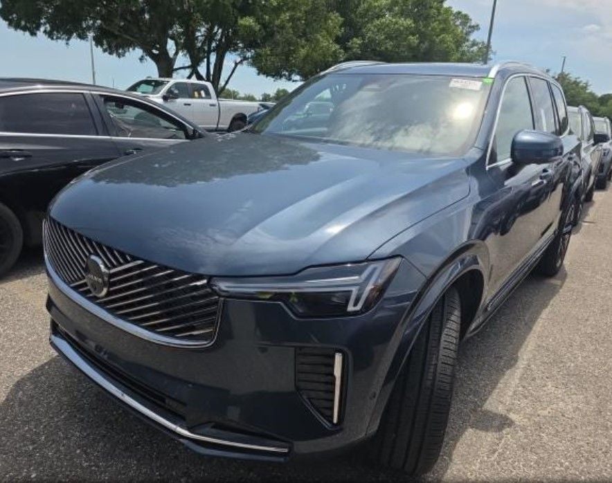 2026 Volvo XC90 B6 Plus 7-Seater
