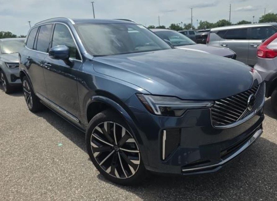 2026 Volvo XC90 B6 Plus 7-Seater