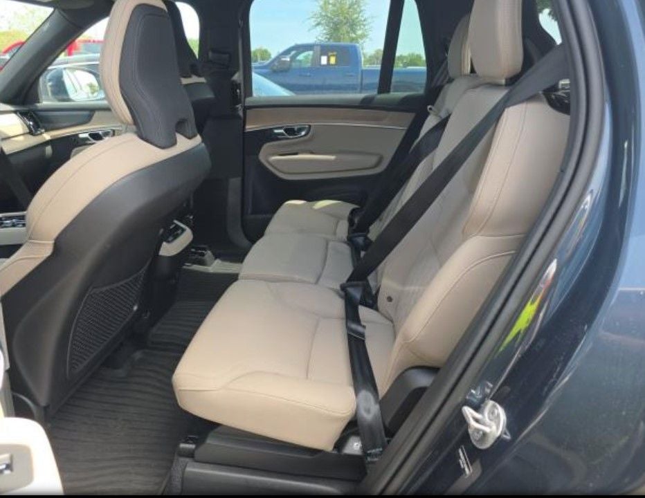 2026 Volvo XC90 B6 Plus 7-Seater