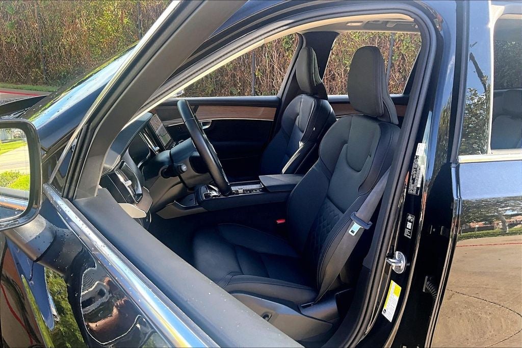 2026 Volvo XC90 B6 Plus 7-Seater