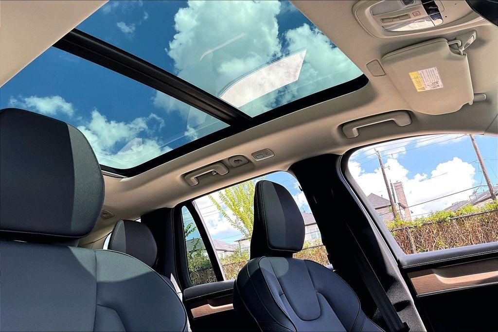 2026 Volvo XC90 B6 Plus 7-Seater