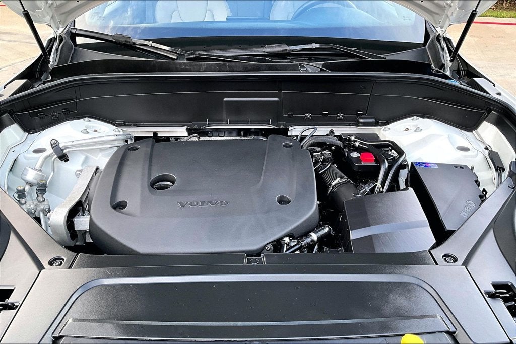 2026 Volvo XC90 B6 Plus 7-Seater