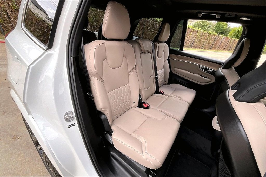 2026 Volvo XC90 B6 Plus 7-Seater
