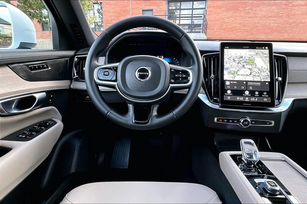 2026 Volvo XC90 B6 Plus 7-Seater