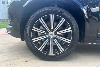 2025 Volvo XC90 B6 Plus 7-Seater