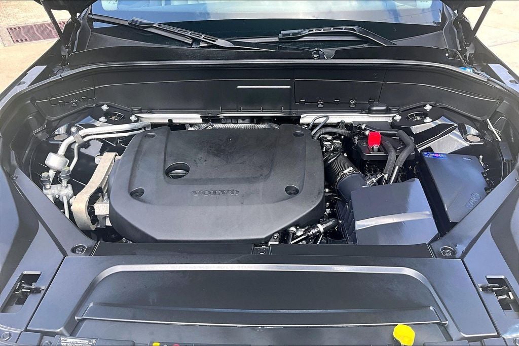 2025 Volvo XC90 B6 Plus 7-Seater