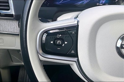 2025 Volvo XC90 B6 Plus 7-Seater