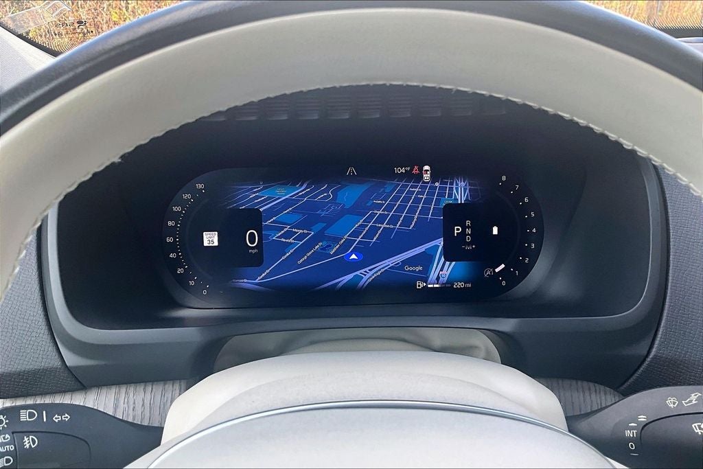 2025 Volvo XC90 B6 Plus 7-Seater