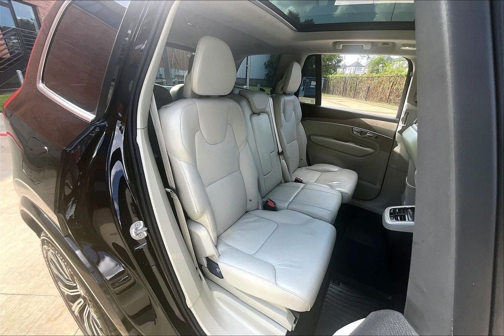 2025 Volvo XC90 B6 Plus 7-Seater