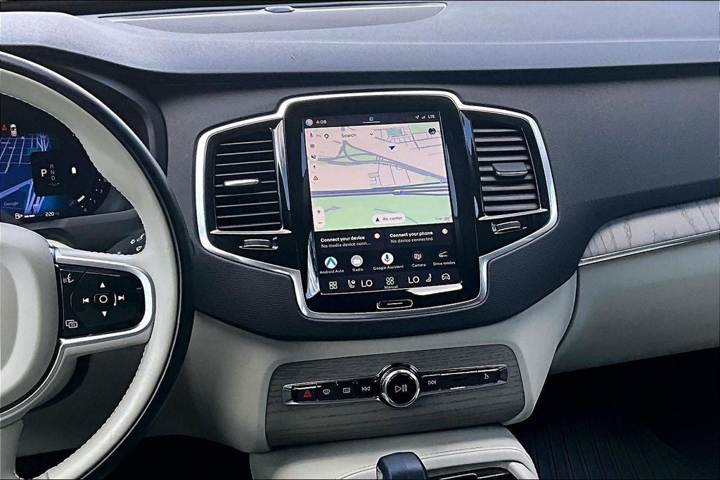 2025 Volvo XC90 B6 Plus 7-Seater