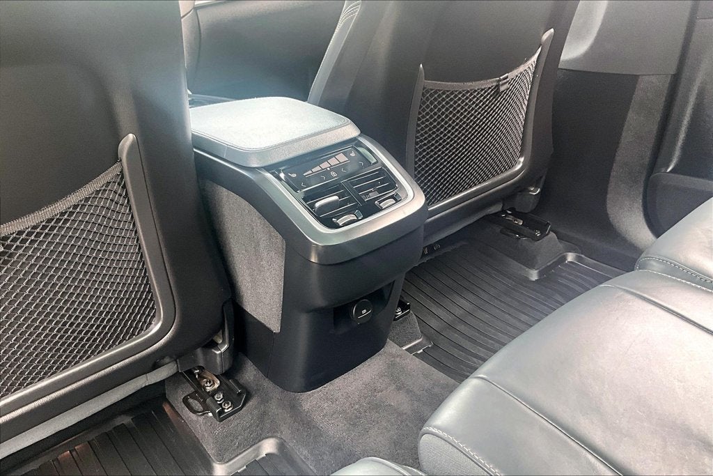 2024 Volvo XC90 Ultimate