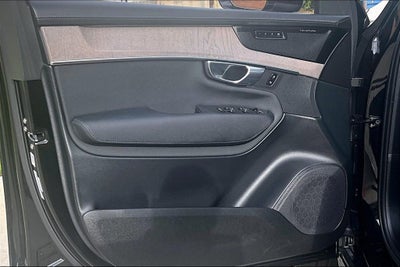 2026 Volvo XC90 B6 Ultra