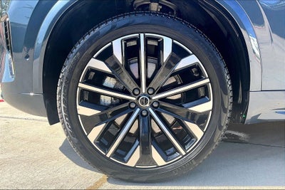 2026 Volvo XC90 B6 Ultra