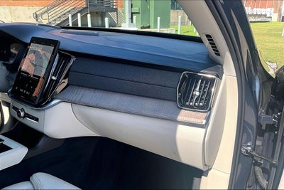 2026 Volvo XC90 B6 Ultra