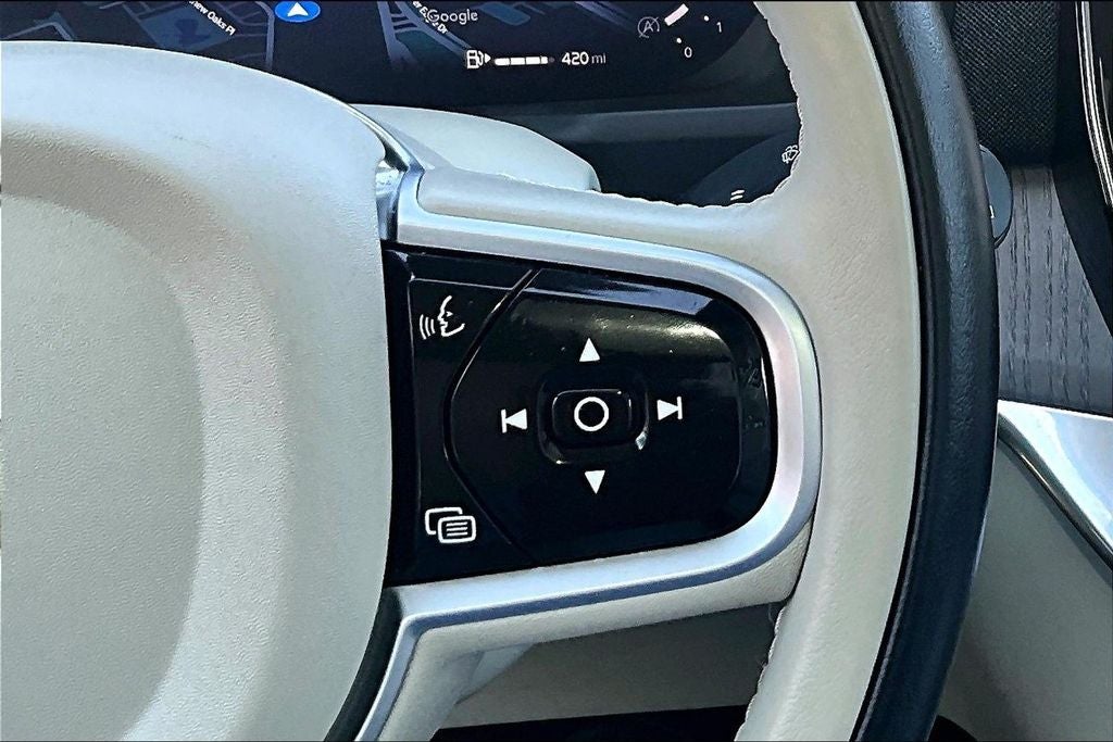 2026 Volvo XC90 B6 Ultra