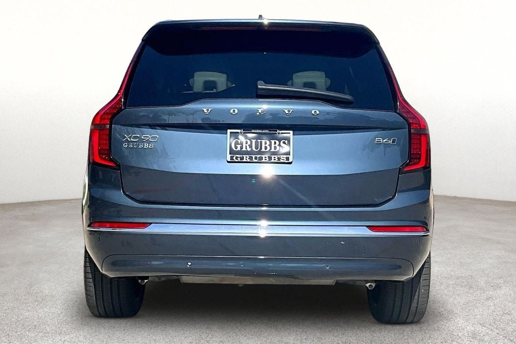 2026 Volvo XC90 B6 Ultra