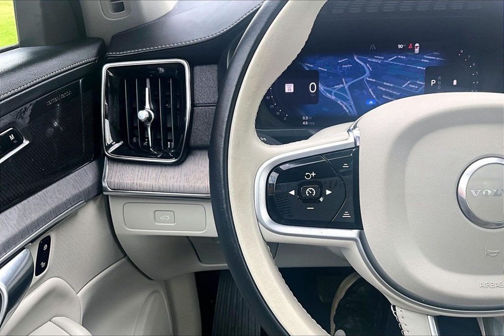 2026 Volvo XC90 B6 Ultra