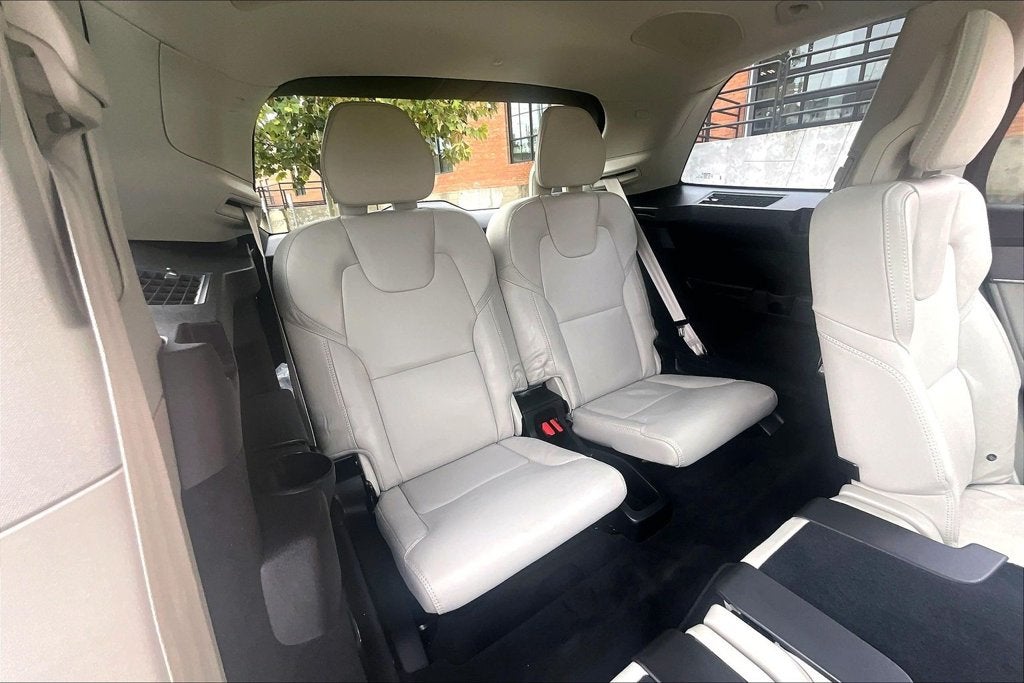 2026 Volvo XC90 B6 Ultra