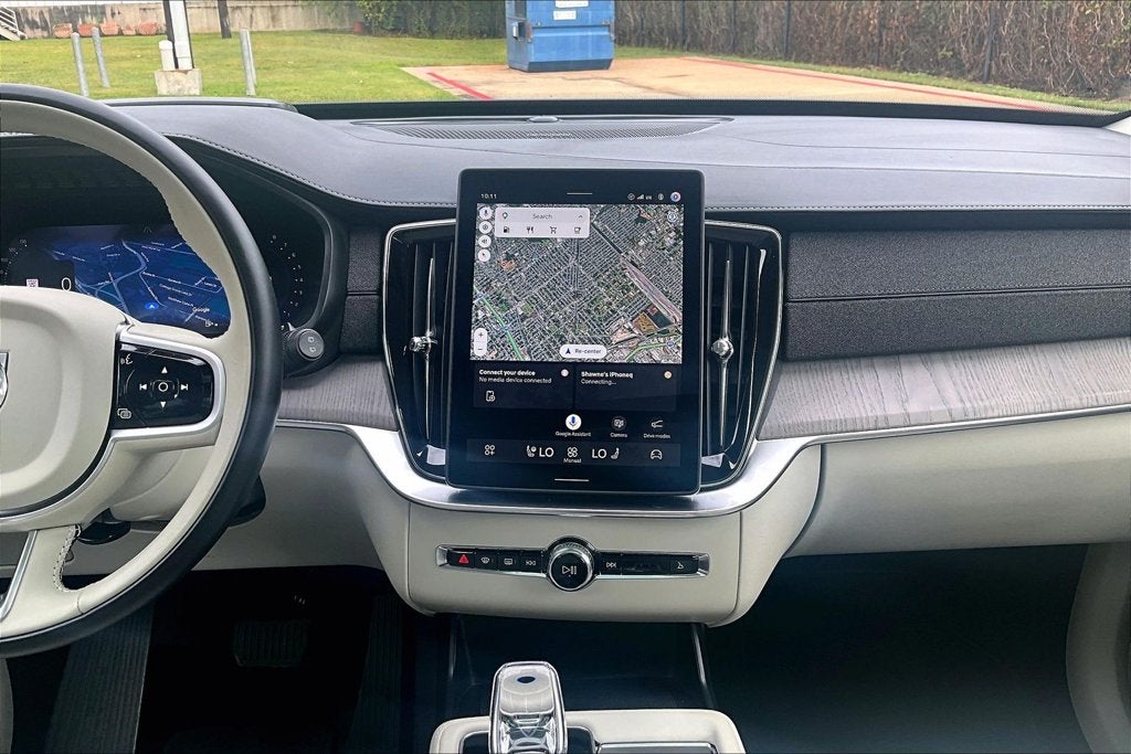 2026 Volvo XC90 B6 Ultra