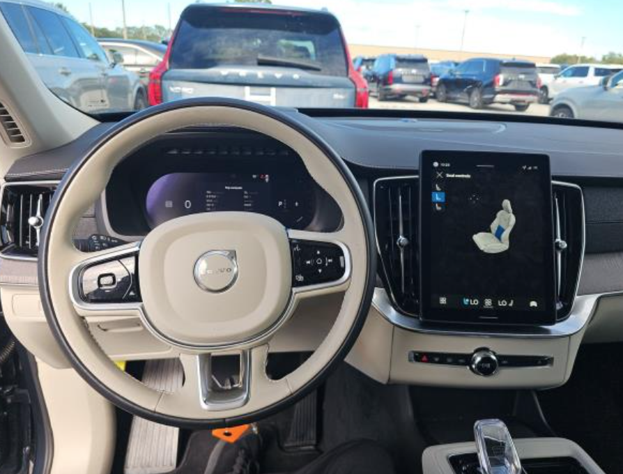 2026 Volvo XC90 B6 Ultra
