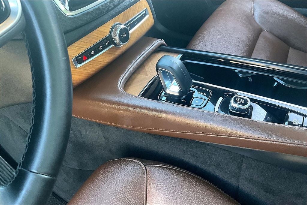 2023 Volvo XC90 B6 Plus 7-Seater