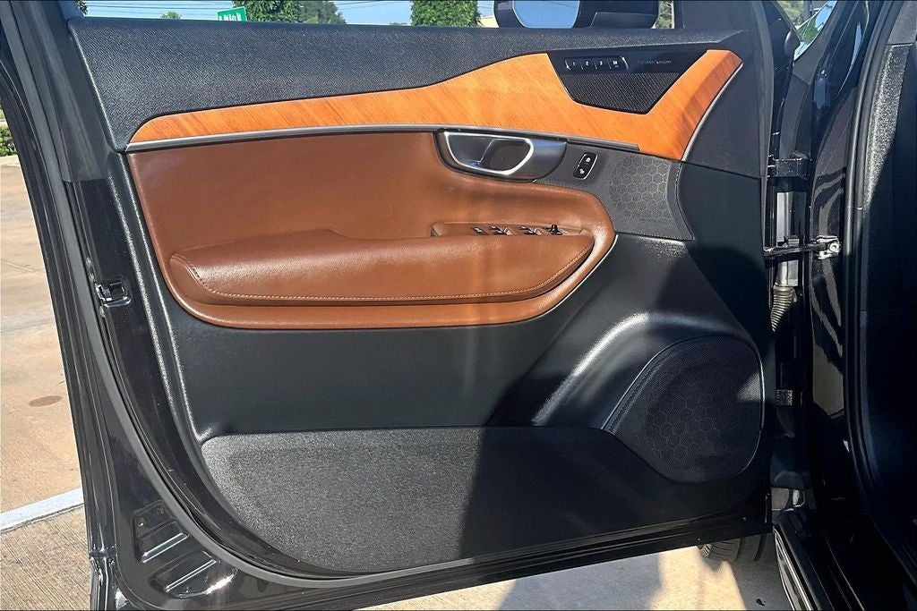 2023 Volvo XC90 B6 Plus 7-Seater