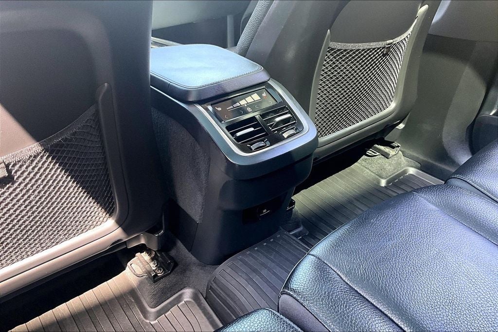 2023 Volvo XC90 B6 Core