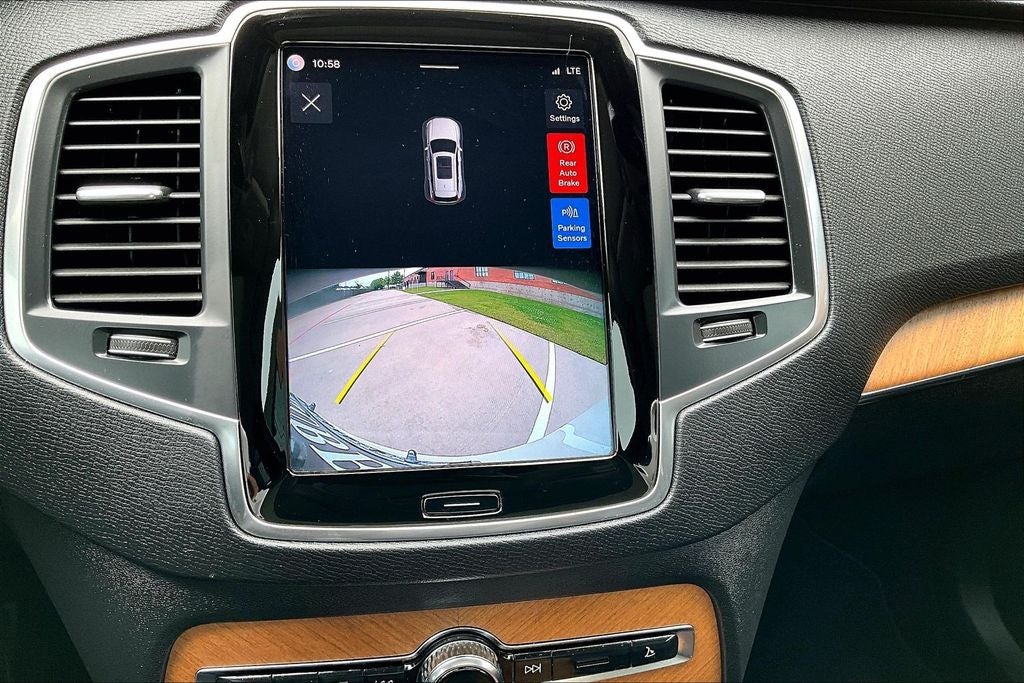 2023 Volvo XC90 B6 Core