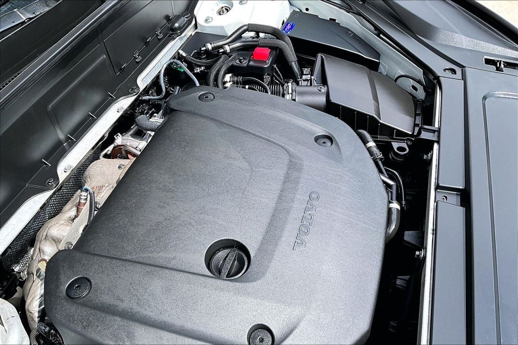 2023 Volvo XC90 B6 Core