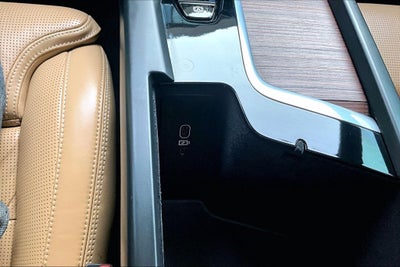 2023 Volvo XC60 B6 Ultimate Dark Theme