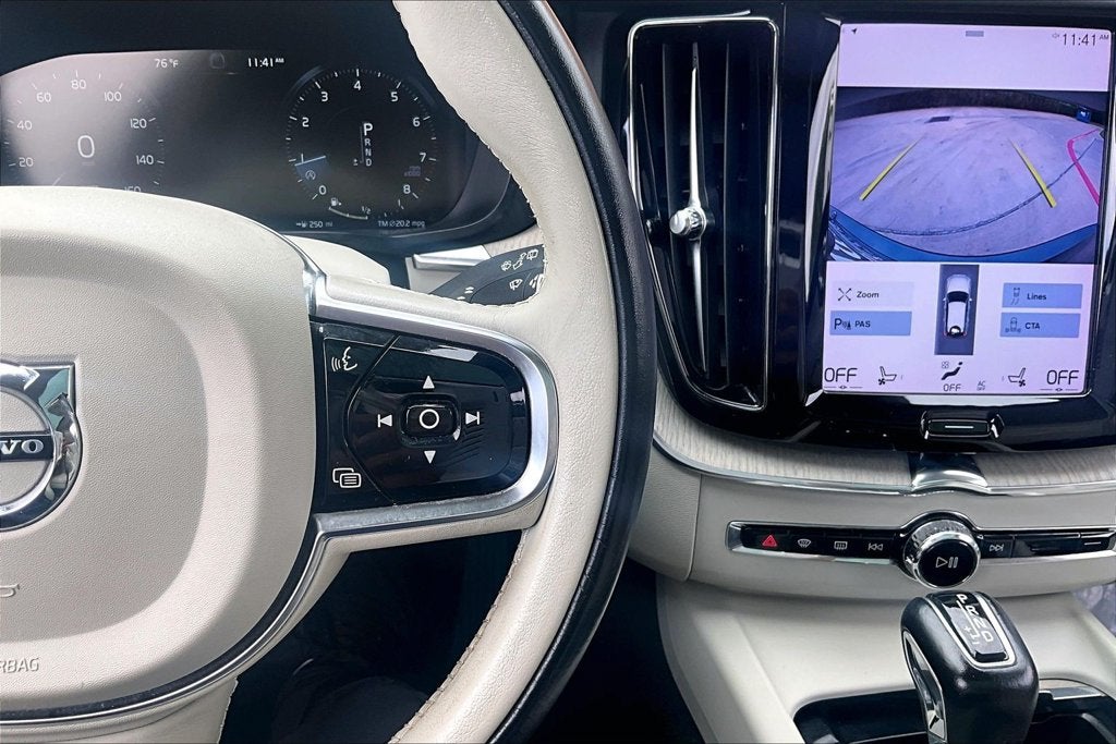 2021 Volvo XC60 T5 Inscription