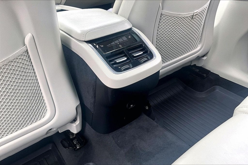 2021 Volvo XC60 T5 Inscription