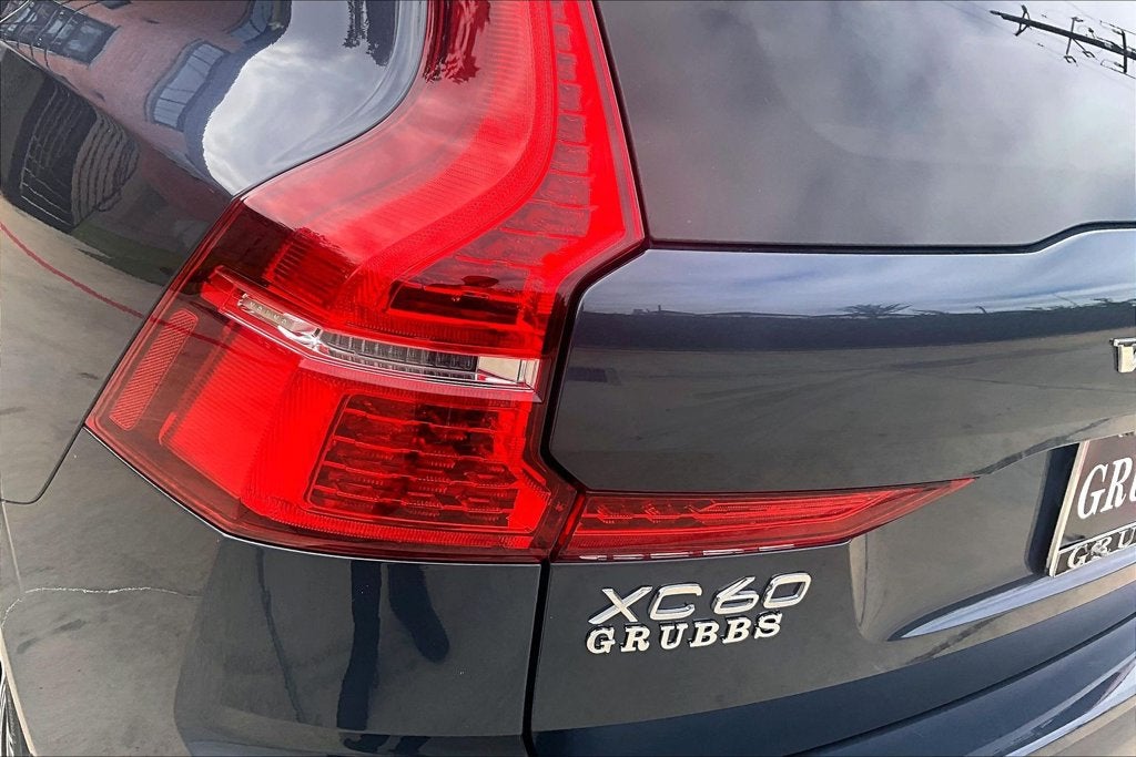 2021 Volvo XC60 T5 Inscription