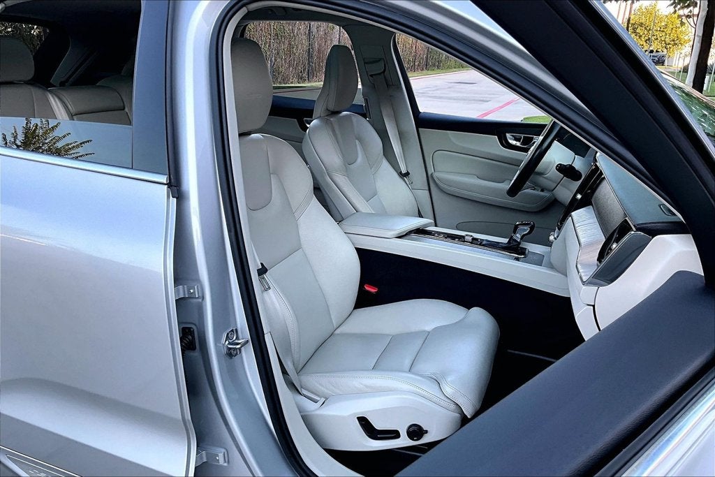 2020 Volvo XC60 T5 Inscription