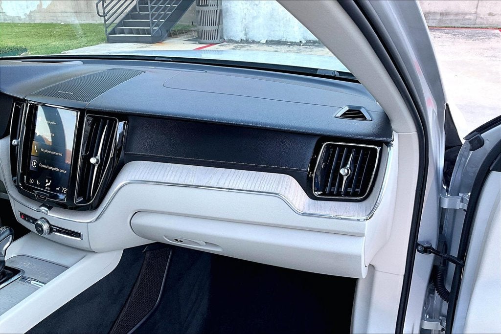2020 Volvo XC60 T5 Inscription