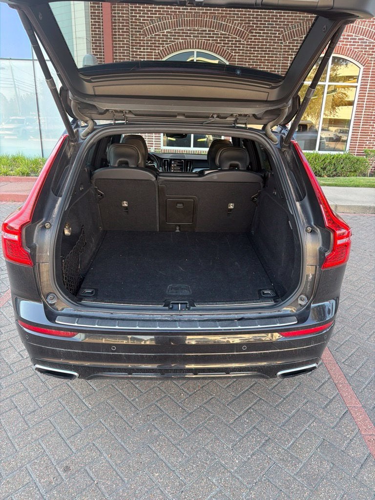 2021 Volvo XC60 T5 R-Design