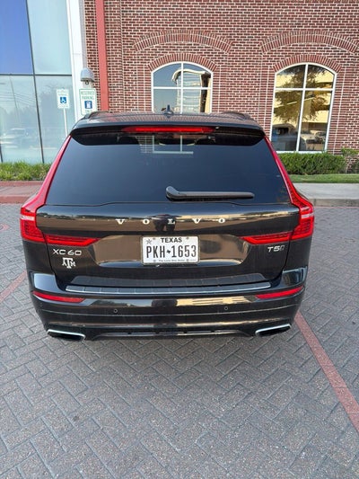 2021 Volvo XC60 T5 R-Design